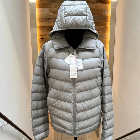 🌸NWT  Uniqlo Ultra Light Gray  Down Puff Jacket Men’s Parka unisex - Picture 2 of 10